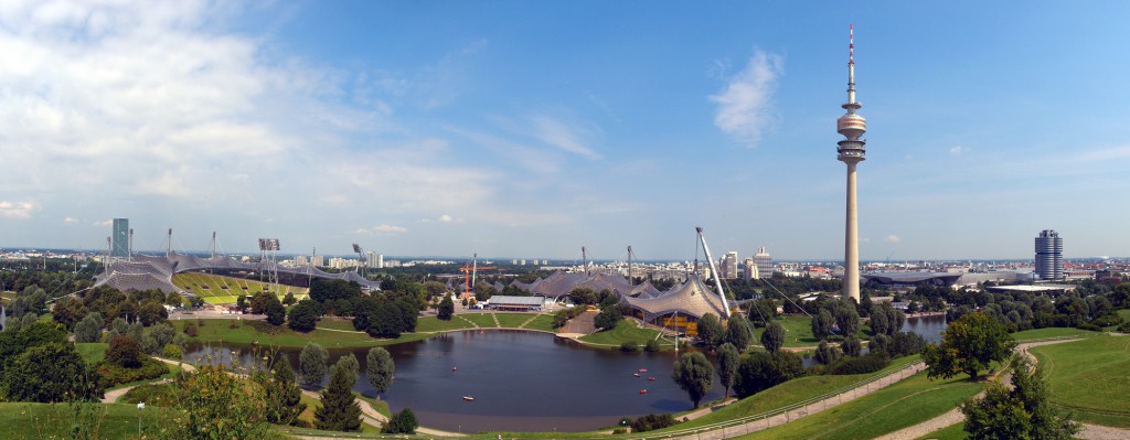 Вид на олимпийский стадион  Мюнхена